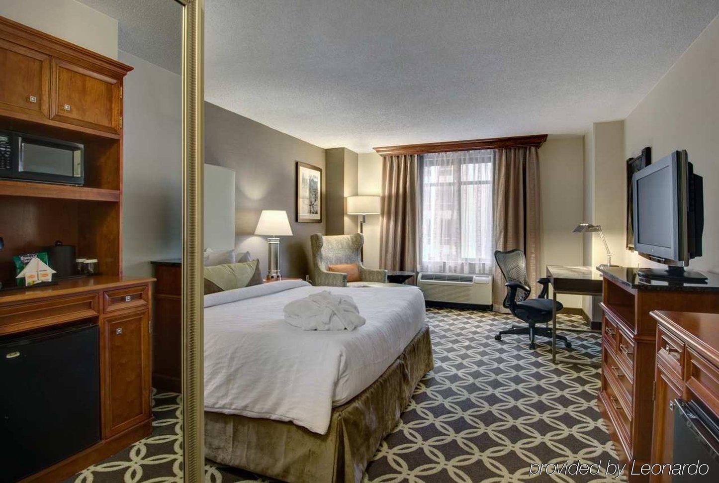 فندق هيلتون غاردين إن واشنطن دي سي داونتاون الغرفة الصورة